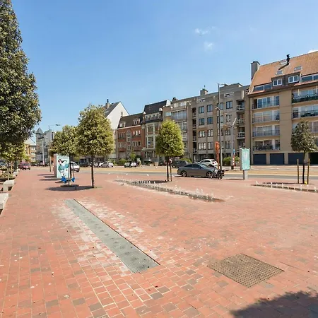 Charlemagne 8-10 Persons * Blankenberge